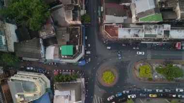 Dikey kuşların gözü drone thailone ve dezember gün batımı altın saat 2022. Yüksek Kalite 4K Sinematik Görüntü