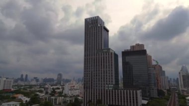 Tayland 'ın panorama yörünge dronu, dezNovember 2022. Yüksek Kaliteli 4k Sinematik Görüntüler