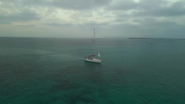 Wide Orbit Overview Drone Beach Formentera Island Ibiza Spain Fall — Video Stock