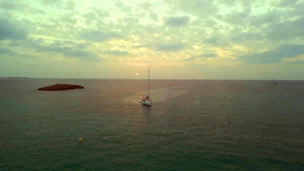 Drone Shot Footage Beach Formentera Island Ibiza Spain Fall 2022 — 비디오