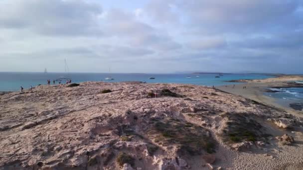 Панорама Орбиты Беспилотного Пляжа Formentera Острова Ибица Испании Осень 2022 — стоковое видео
