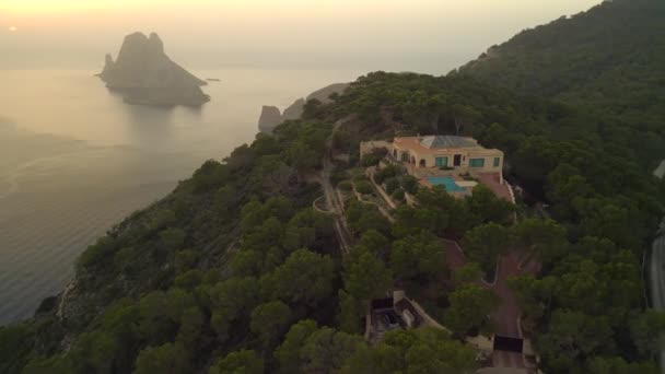 Panorama Orbit Drone Villa Island Ibiza Vedra Autumn 2022 High — Stock Video