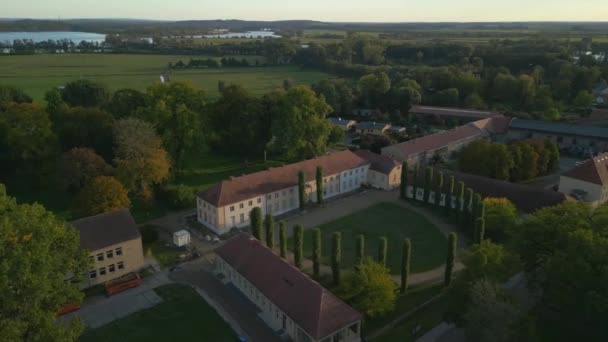Wide Orbit Overview Drone Paretz Castle Brandenburg Havelland Germany Summer — Stockvideo