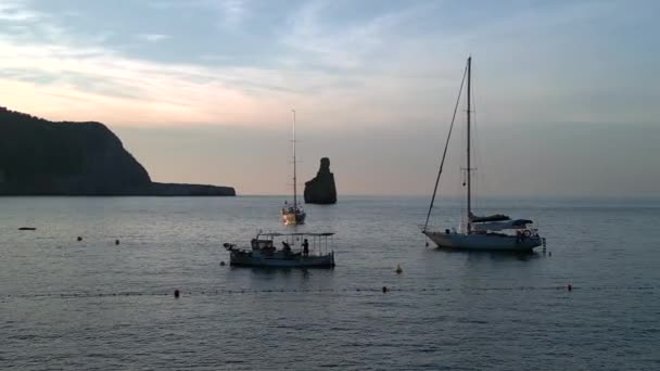 Boom Sliding Left Drone Cala Benirras Beach Ibiza Spain Evening — Wideo stockowe