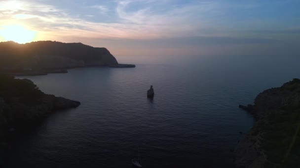 Panorama Orbit Drone Cala Benirras Beach Ibiza Spain Evening Sunset — Vídeo de Stock