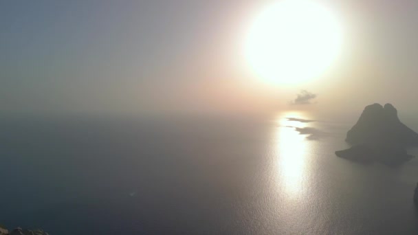 Descending Drone Ibiza Hike Island Vedra Sunny Summer Day 2022 — Stockvideo