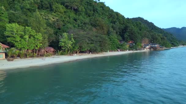 Pull Drone White Sand Beach Koh Chang Island Thailand Evening — Vídeo de stock