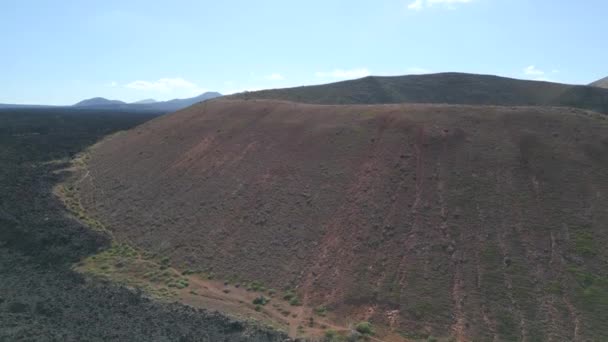 Descending Drone Lava Field Lanzarote Canary Islands Sunny Day Spain — Stockvideo