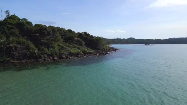 Wide Orbit Overview Drone White Beach Island Koh Kood Day — Video Stock