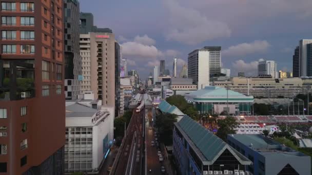 Τραβήξτε Drone Στο City District Siam Bangkok Ταϊλάνδη Ηλιοβασίλεμα 2022 — Αρχείο Βίντεο