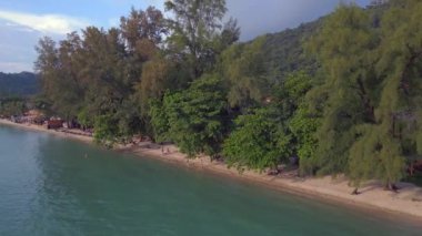 Klong Prao Sahili, Koh Chang Adası, Tayland, 2022. 4k uhd sinematik çekim.