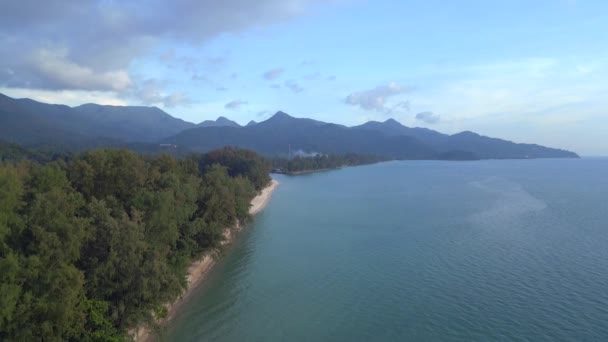 Przegląd Panoramy Dron Klong Prao Beach Koh Chang Wyspa Tajlandia — Wideo stockowe