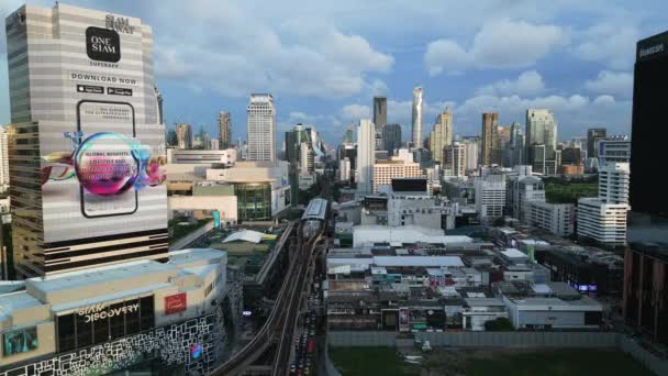 Bangkok City District Siam Thailand 2022 Fly Reverse Drone Uhd — Stock Video