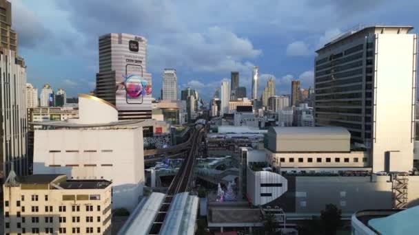 Bangkok Stadsdel Siam Thailand 2022 Flyga Omvänd Drönare Uhd Filmklipp — Stockvideo