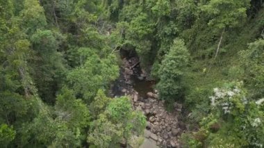 Koh Kood Adası 2022 'deki Şelale ve Orman Şelalesi Khlong Yai Kee Gölü..