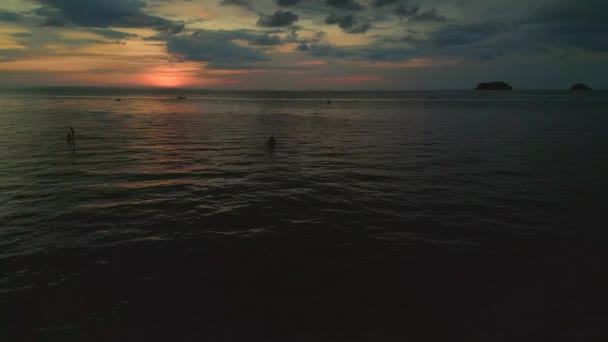 Sen Zachód Słońca Samotnej Plaży Raj Wyspa Koh Chang Tajlandia — Wideo stockowe
