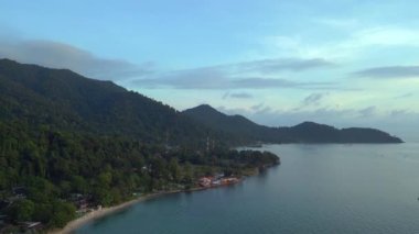  Koh Chang, Tayland ve 2022 Panorama İnsansız Hava Aracı 4k sinematik görüntüler.
