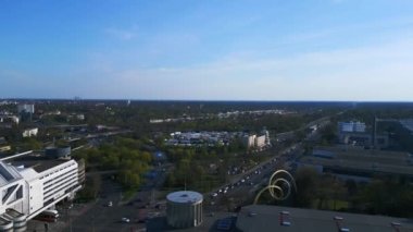 Berlin City Radyo Kulesi funkturm ve sergi merkezi buz. Hız rampası Hiperlapse hızlandırılmış zaman aşımı 4k uhd sinematik görüntüler.