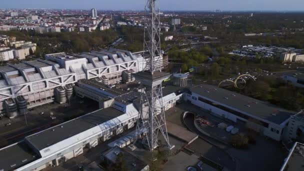 Berlin City Radio Tower Funkturm Exhibition Center Icc Széles Pályára — Stock videók