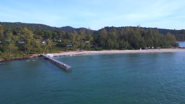 Koh Koodパラダイス島夢の自然ビーチ タイ2022 パノラマの概要ドローン4K Ud映画の映像 — ストック動画