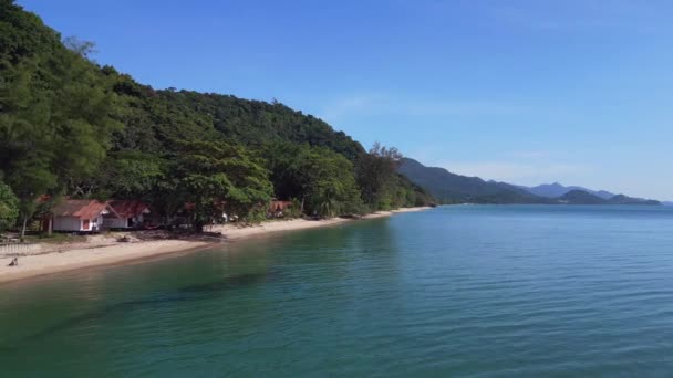 Cabanas Selva Ilha Praia Arenosa Koh Chang Tailandesa 2022 Puxar — Vídeo de Stock