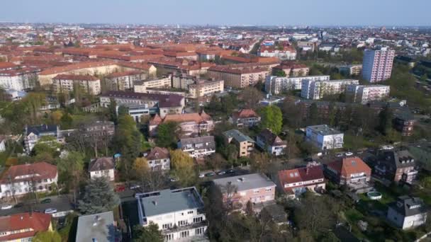 Casa Autostradale Nel Quartiere Berlino Steglitz Germania Volare Indietro Drone — Video Stock