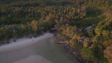 Tayland ve 2022 panorama yörünge drone 4k Sinematik görüntü.