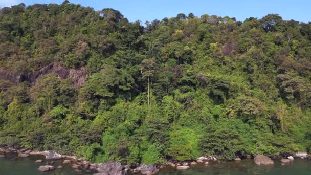 Domki Dżungli Piaszczystej Plaży Wyspa Koh Chang Tajlandia 2022 Wznoszący — Wideo stockowe