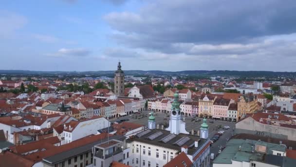 Старый Город Будейовице Чехии Лето 2022 Года Летают Реверсивные Дроны — стоковое видео