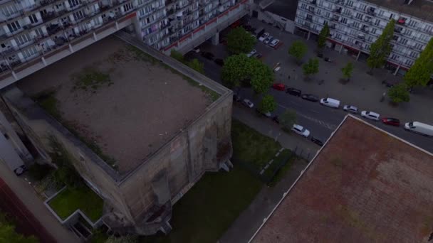 ベルリン第二次世界大戦のバンカーアパート City District Shoeneberg Germany Spring 2023 Tilt Drone Uhd — ストック動画