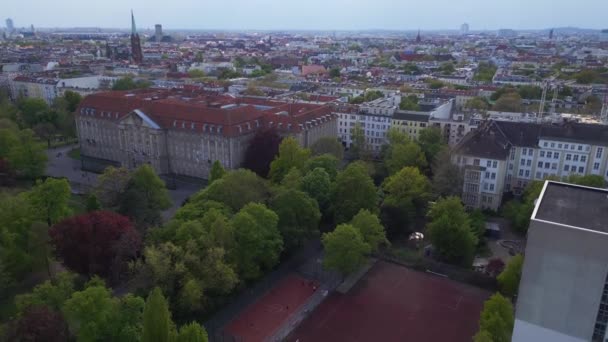 Berlin Dünya Savaşı Bunker Apartmanı Binası Şehir Merkezi Shoeneberg Almanya — Stok video