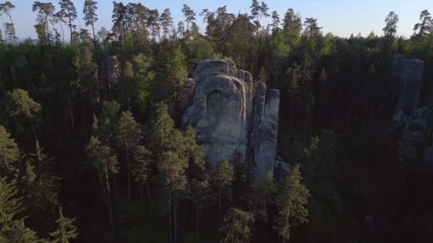 Krajobraz Górski Doliny Czechy Republika Prachov Skały Góry Natura Bohemian — Wideo stockowe