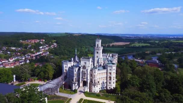 Hluboka Nad Vltavou Bajkowy Biały Zamek Czechach Południowo Czeski Obszar — Wideo stockowe