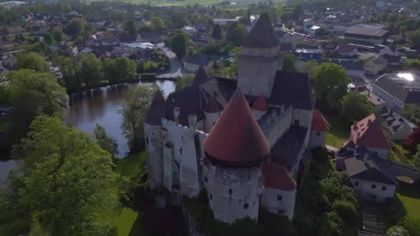 Áustria Heidenreichstein Castelo Europa Dia Verão 2023 Panorama Órbita Drone — Vídeo de Stock
