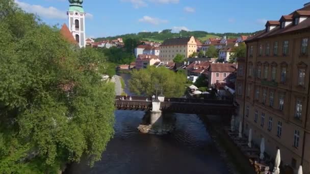 Stad Krumlov Cesky Kasteel Heuvel Moldova Rivier Castlein Zuid Bohemen — Stockvideo