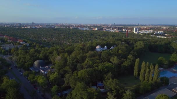 Berlín Ciudad Planetario Alemania Europa Día Verano 2023 Boom Sliding — Vídeos de Stock