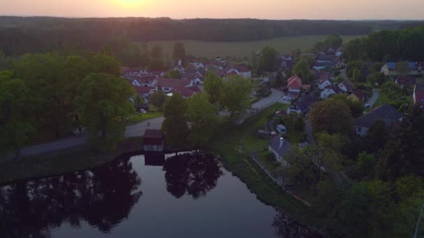 Деревня Станков Поток Озеро Вечернем Закате Чешской Республике Лето 2023 — стоковое видео