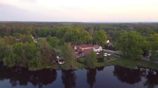 Landsby Stankov Potok Lake Ved Kveldssolnedgang Tsjekkia Sommer 2023 Panorama – stockvideo