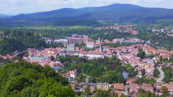 Επισκόπηση Βουνού Hill Town Panorama Krumlov Τσεχία Καλοκαίρι 2023 Επισκόπηση — Αρχείο Βίντεο