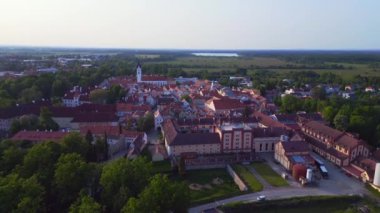 Trebon Wittingau kasabası, Güney Bohemya Czech Cumhuriyeti, 2023 yazında Panorama 'da 4K insansız hava aracı görüntülerini izledi..