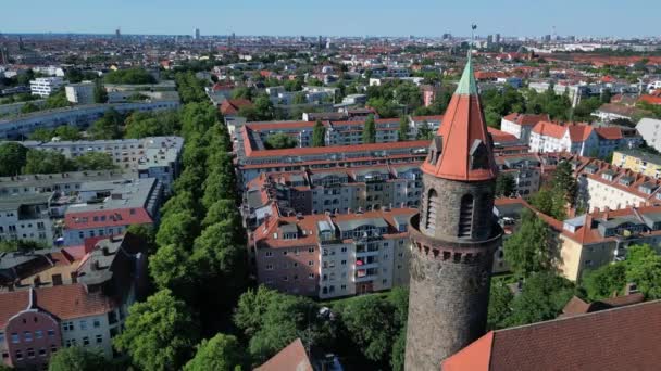 Bell Tower Brick Lukas Church City Berlim Steglitz Alemanha Dia — Vídeo de Stock