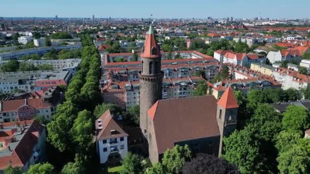 Çan Kulesi Lukas Kilise Şehri Berlin Steglitz Almanya Yaz Günü — Stok video