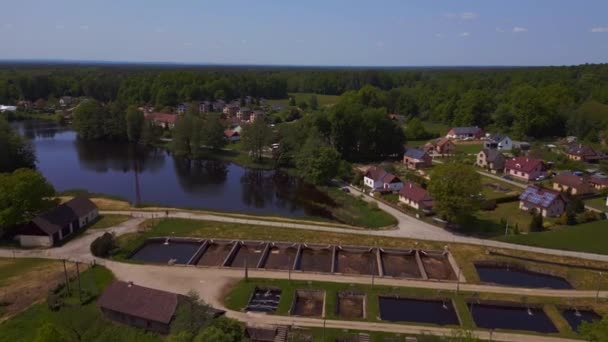 Solar Fält Fabrik Byn Chlum Tjeckien Sommar 2023 Hastighet Ramp — Stockvideo