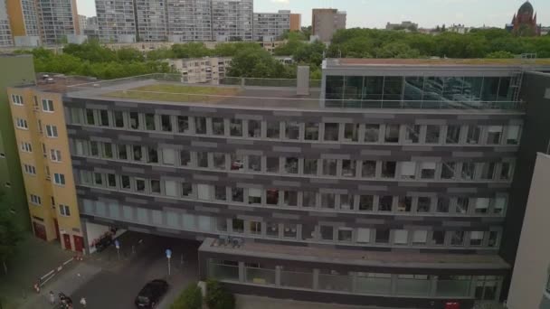 Gedung Ghetto Mehringplatz Menempatkan Kota Berlin Jerman Hari Musim Panas — Stok Video