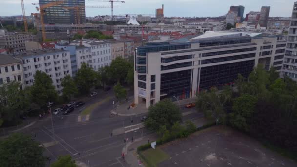 Parteivorstand Stadt Berlin Deutschland Sommertag 2023 Einfliegen Drohne Kino — Stockvideo