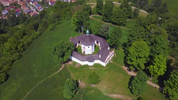 Chapel Mountain Hill Krumlov Τσεχική Δημοκρατία Καλοκαίρι 2023 — Αρχείο Βίντεο