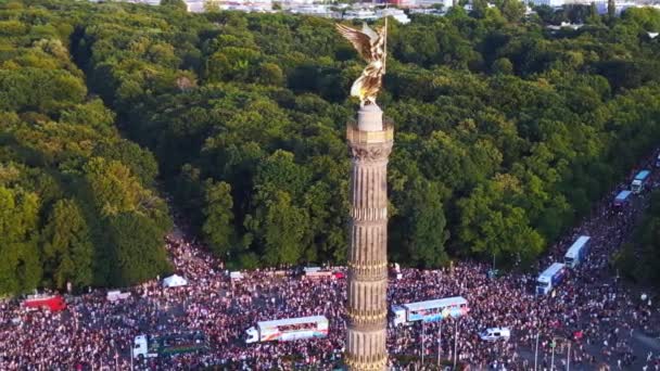 Csd Pride Parade 2023 Stadt Berlin Deutschland Sommerabend Siegessäule Drohne — Stockvideo