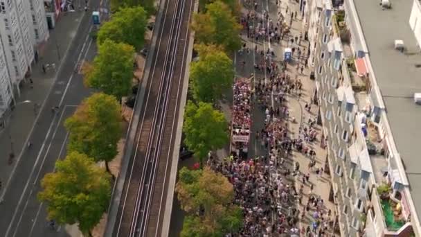 Berlin Almanya Yaz Günü Nde Csd Aşk Yürüyüşü 2023 Sinematik — Stok video