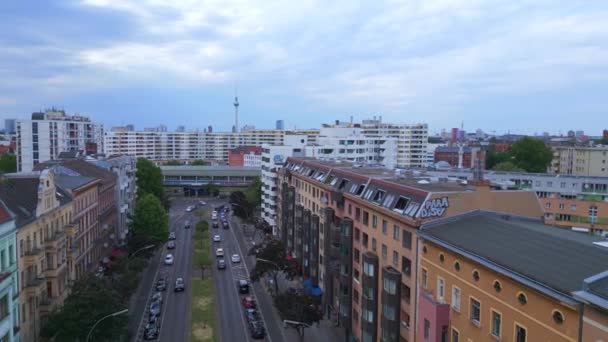 Město Berlín Příměstské Nádraží Prefabrikované Budovy Mrakodrapy Okres Neukoeln Německo — Stock video