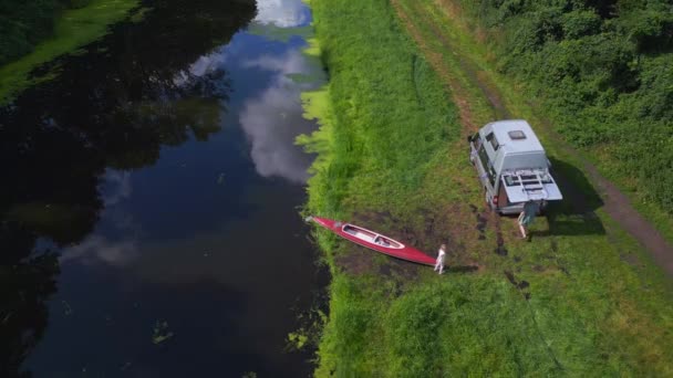 Linha Costa Vermelha Barco Remo Caravana Camping Mobile Motorhome Rio — Vídeo de Stock